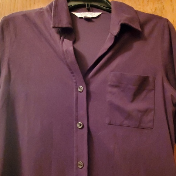 2 piece set includes top and skirt - Picture 2 of 6